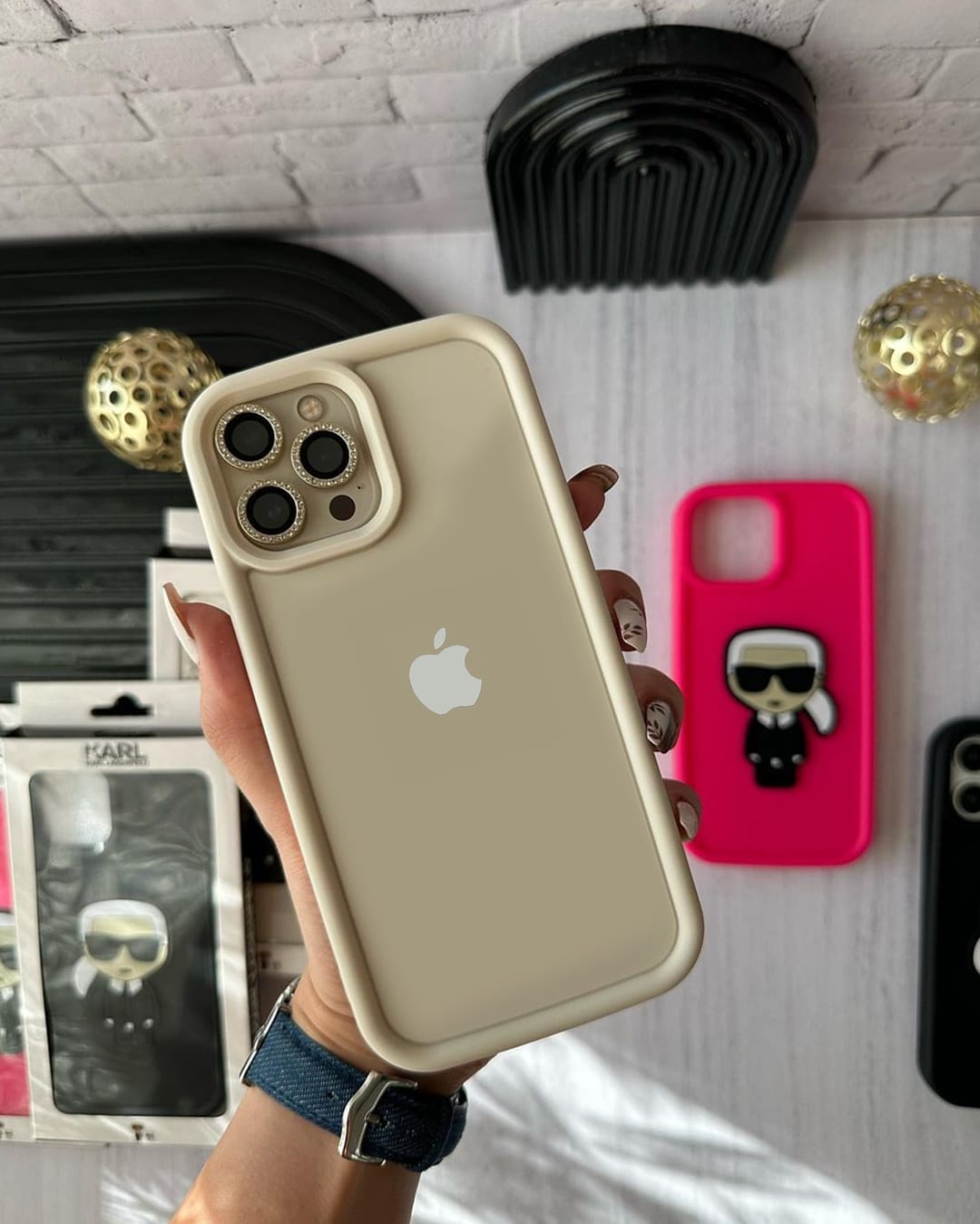 New Silver Apple Logo Silicone Coloured Solid Case! 💚